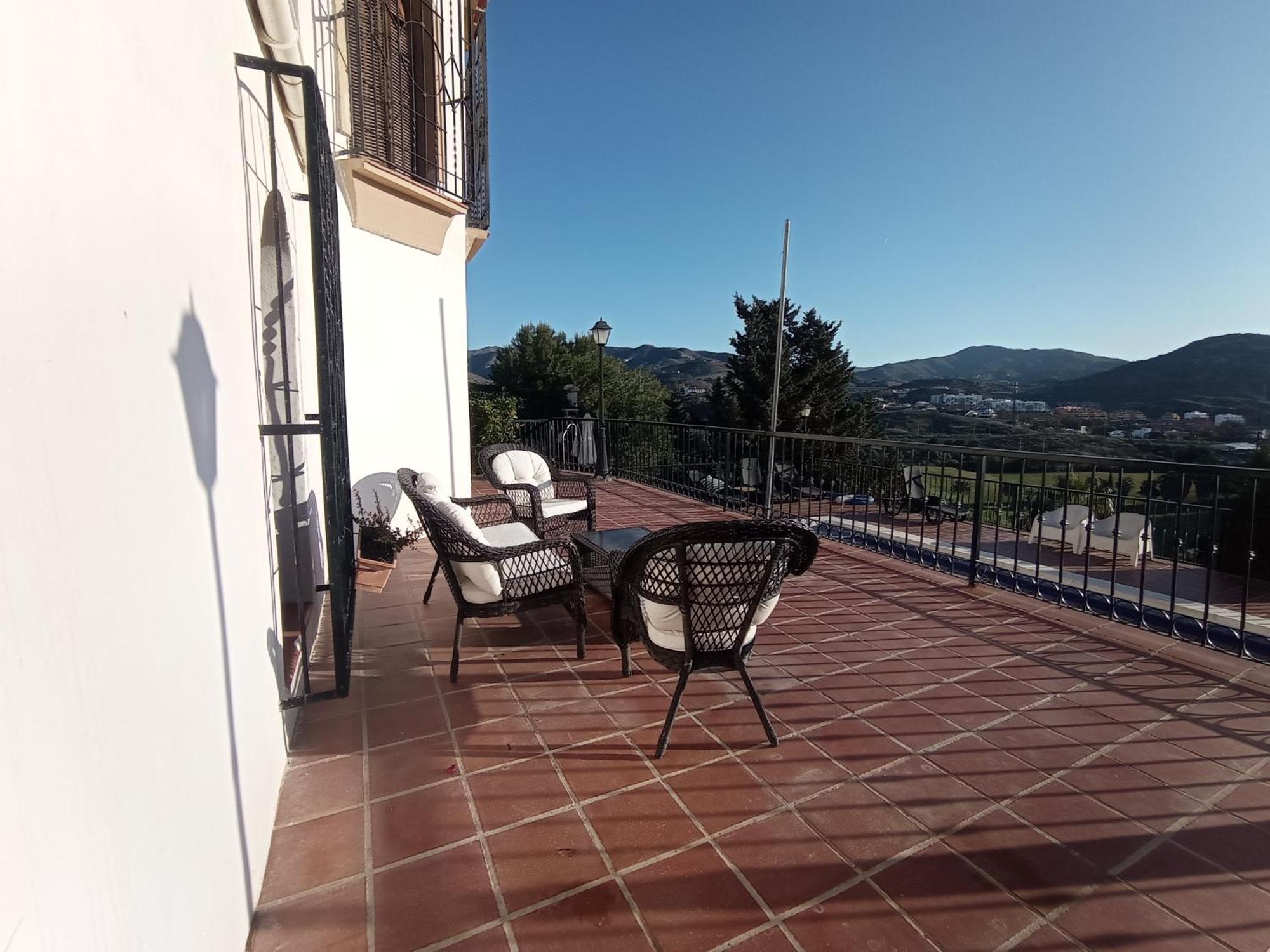Apartamento En Villa Con Piscina مالقة المظهر الخارجي الصورة